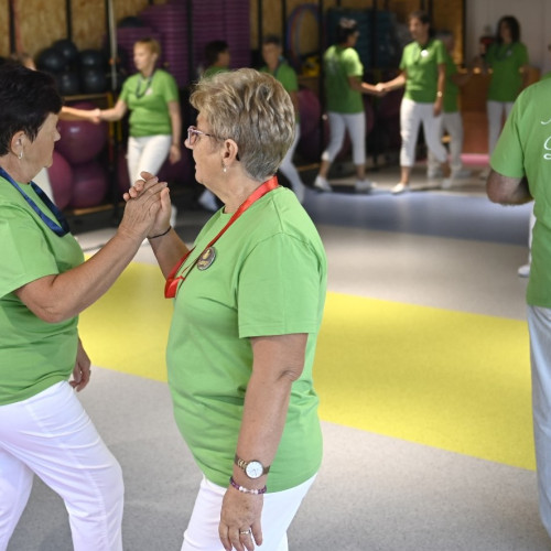 Clase de fitness pentru seniori la Aquarel Zalău