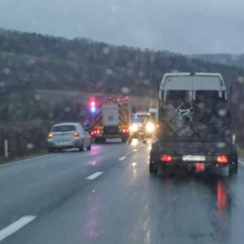 Tânăr scăpat fără leziuni după un accident pe drumul Popeni-Jibou