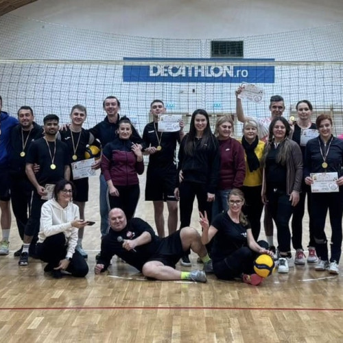 Eveniment caritabil &quot;Volley to Give&quot; la Zalău