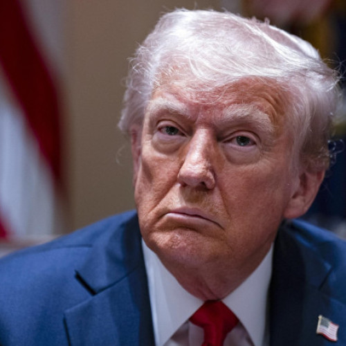 Donald Trump vrea combaterea părtinirii ideologice în chatboţi. Planurile Casei Albe pentru Inteligența Artificială