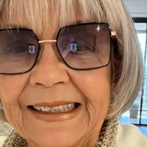 Chris Meyer, 93 de ani, se simte și arată mult mai tânără decât vârsta sa